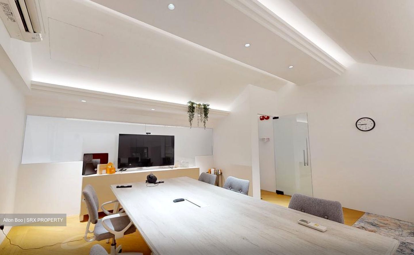 4 SAGO LANE (D1), Retail #495912231